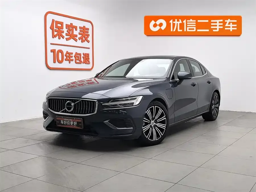Volvo S60 plug-in hybrid 2022