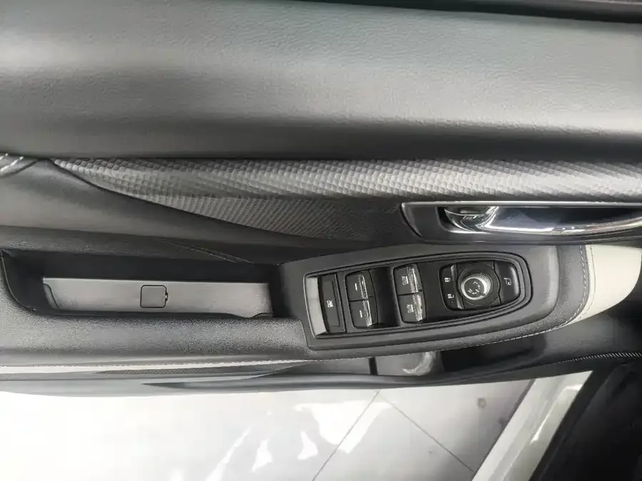Subaru Forester Forester 2022 2.0i AWD Luxury Edition EyeSight 2022 — миниатюра 5