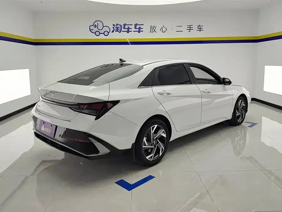 Hyundai Elantra Elantra 2023 1.5L CVT GLX Elite Edition 2026 — миниатюра 3