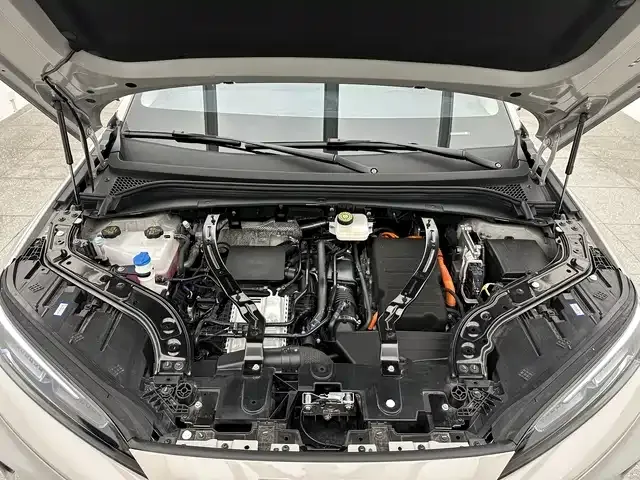 BYD Sea Lion 07 DM-i Sea Lion 07 DM-i 2025 150 Pilot+ Edition 2025 — миниатюра 5