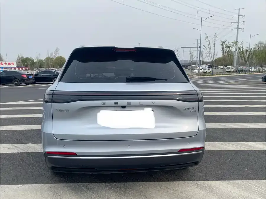 Geely Galaxy Starship 7 Galaxy Starship 7 2025 120km Exploration+ Edition 2025 — миниатюра 5