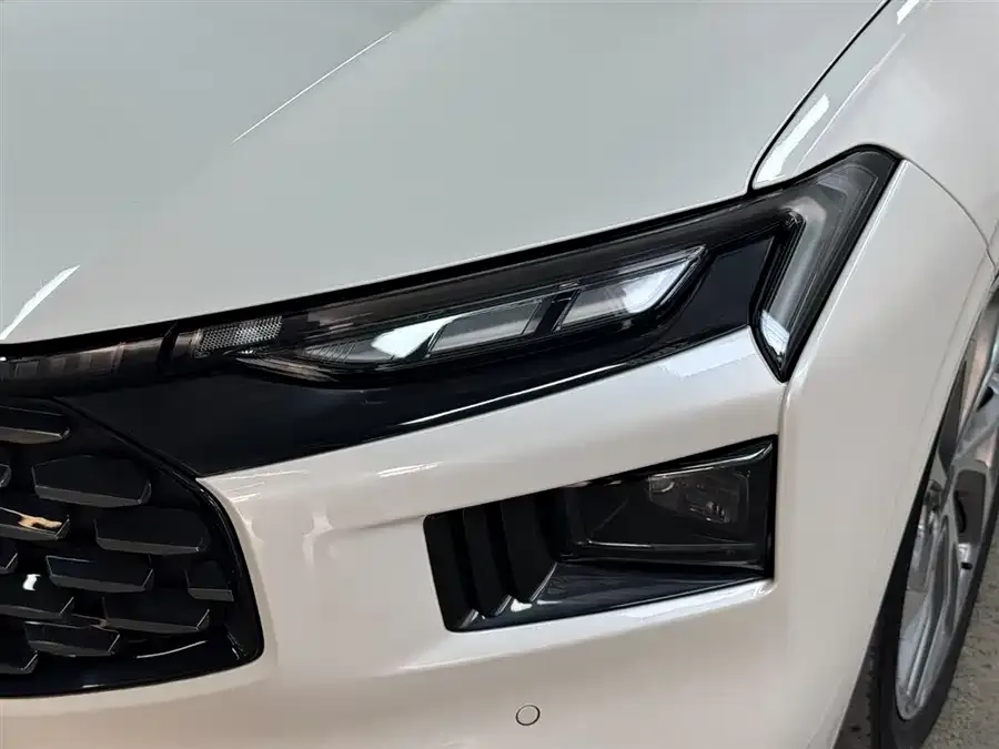 Ford Mondeo Mondeo 2022 EcoBoost 245 Extreme Edition 2022 — миниатюра 4