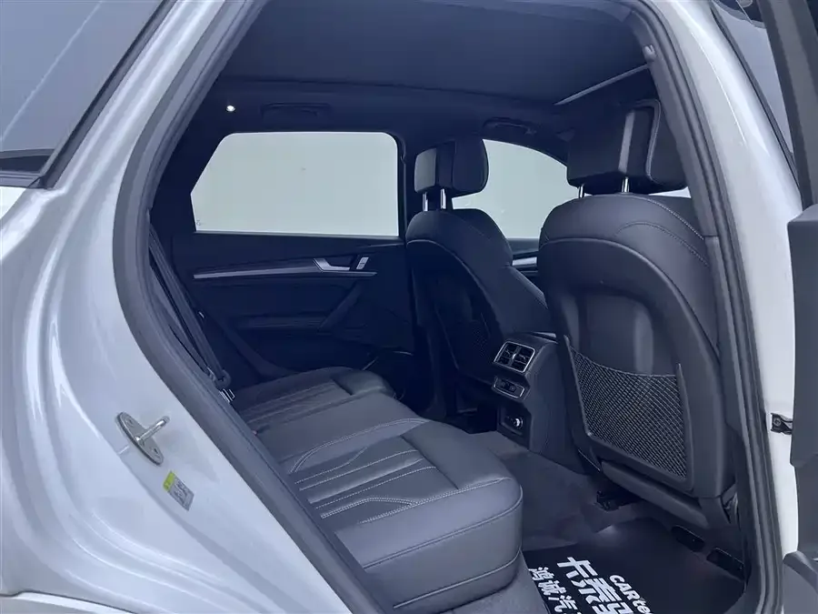 Audi Q5L 2023 40T luxury and dynamic model 2023 — миниатюра 5