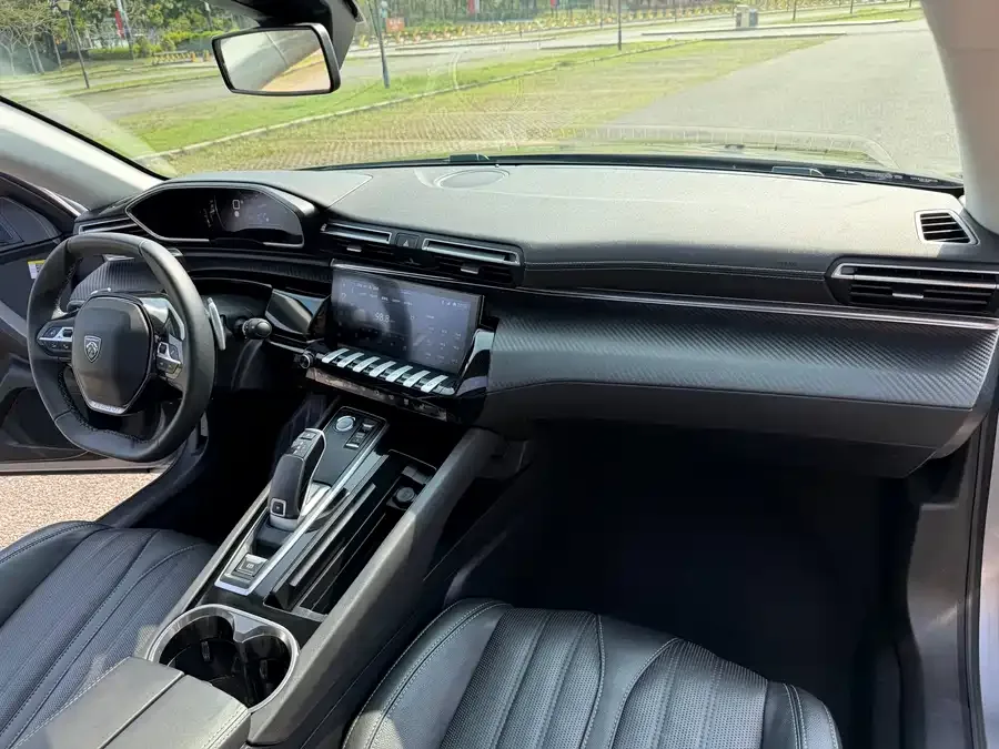 Peugeot 508 Peugeot 508 2023 508L 400THP Driving Flagship Edition 2023 — миниатюра 5