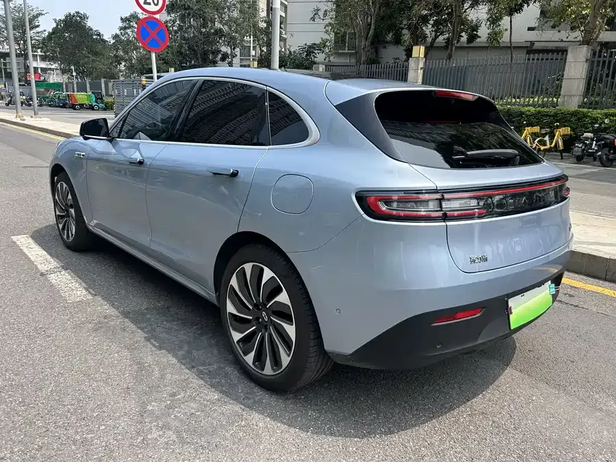 AITO M5 M5 2023 Extended Range 4WD Smart Driving Edition 2024 — миниатюра 4