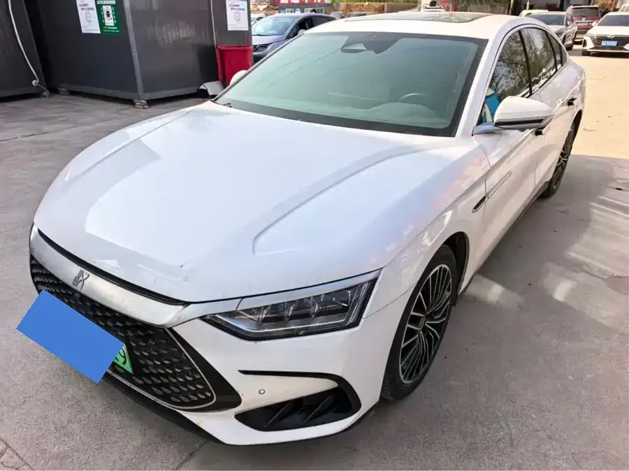 BYD Second-hand Han 2022 DM-i 121KM Premium Edition 2023 — фото 1, купить с доставкой в Москву