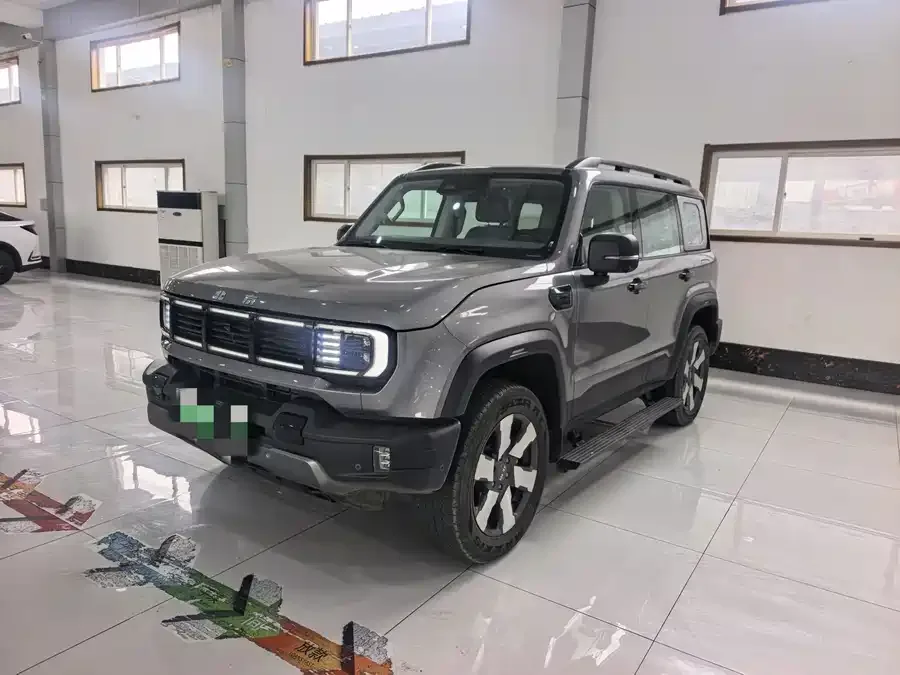 BAIC BJ40 2025