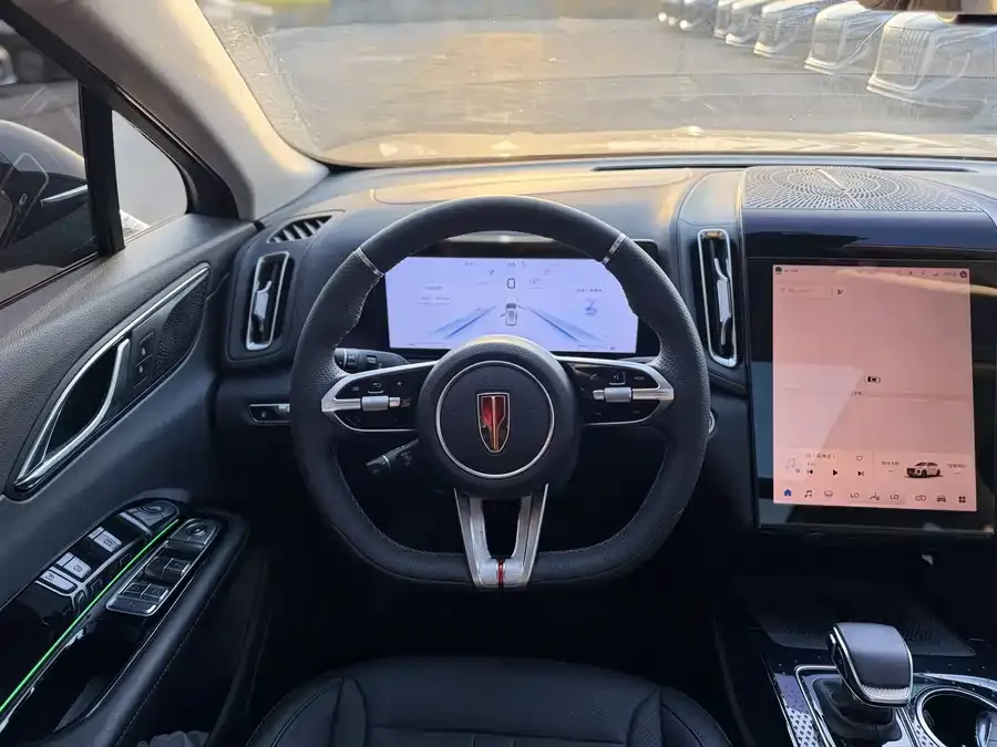 Hongqi HS3 PHEV Hongqi HS3 PHEV 2024 115km Jinwei Edition 2024 — миниатюра 3