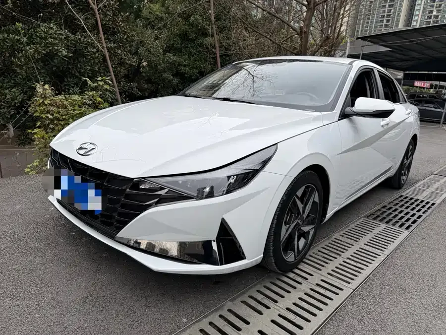 Hyundai Elantra Elantra 2022 1.5L CVT GLX Elite Edition 2023 — фото 1, купить с доставкой в Москву