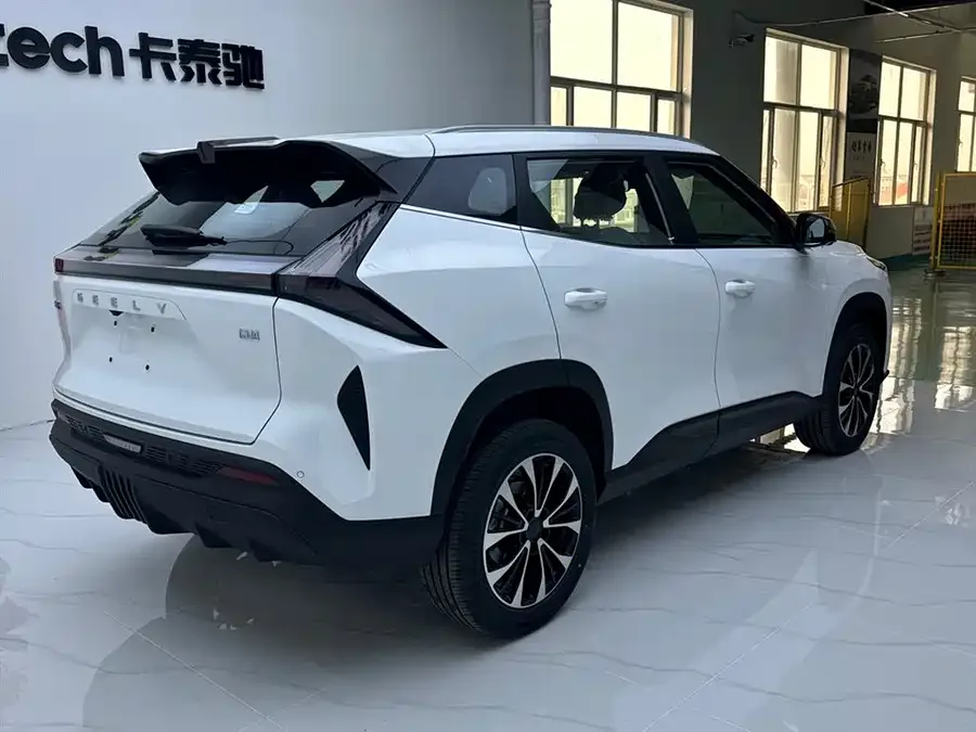 Geely Atlas Boyue 2026 1.5TD Yearning 2026 — миниатюра 2