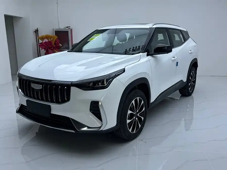 Geely Atlas Boyue 2026 1.5TD Yearning 2026 — фото 1, купить с доставкой в Москву