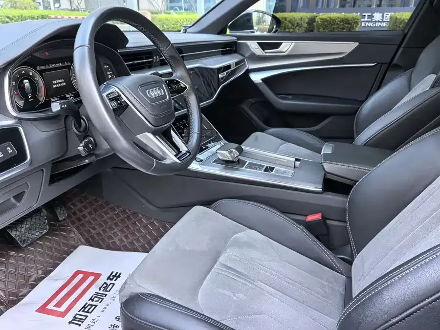 Audi A6L 2024 45 TFSI Premium Dynamic Model 2024 — миниатюра 5