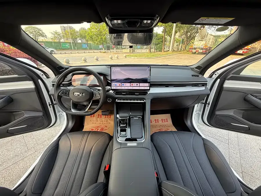 Geely Xingrui Xingrui 2026 Dongfang Yao 1.5TD Kunlun Edition 2026 — миниатюра 4