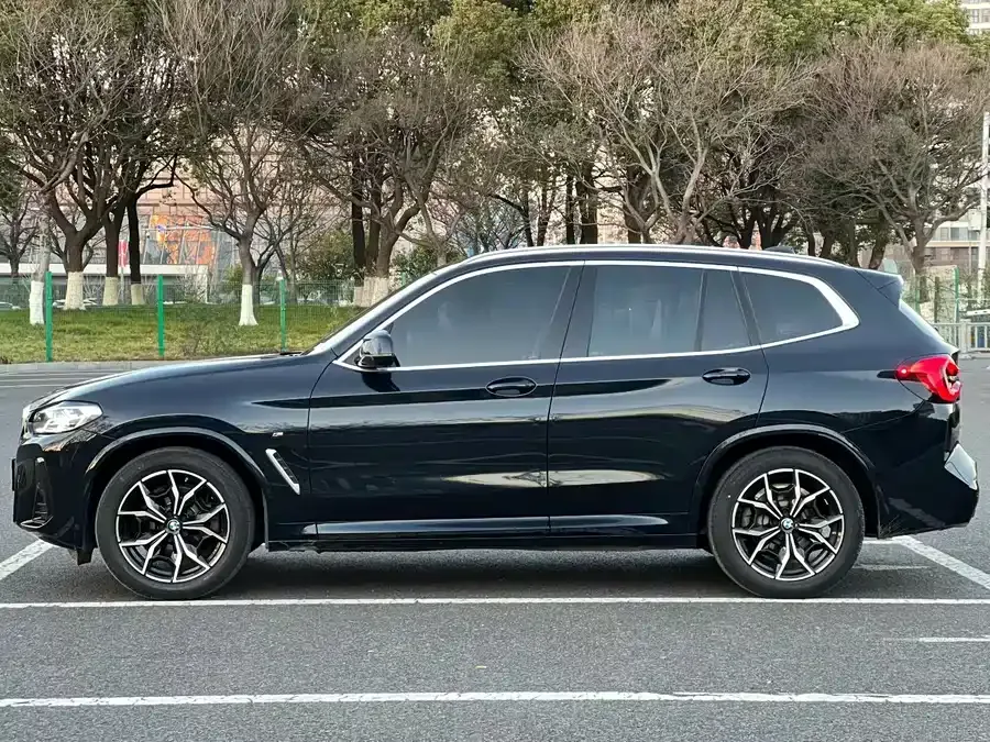 BMW X3 2022 facelift xDrive25i M Sport package 2022 — миниатюра 5