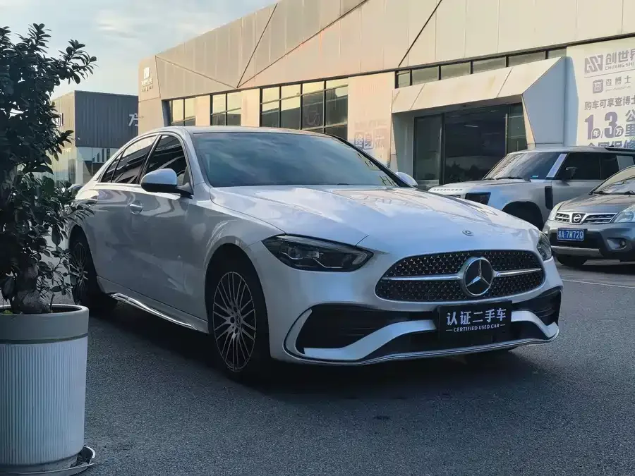 Mercedes-Benz Class C Mercedes-Benz C-Class 2024 C 260 L Sports Edition 2024 — миниатюра 2