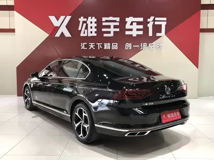 Volkswagen Magotan Magotan 2025 facelift model 330TSI DSG luxury model 2025 — миниатюра 4