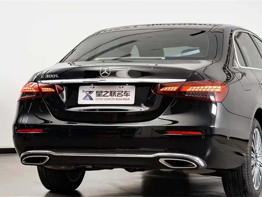 Mercedes-Benz E-Class Mercedes-Benz E-Class 2023 facelift E 300 L Fashion Edition 2023 — миниатюра 3