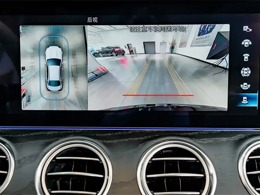 Mercedes-Benz E-Class Mercedes-Benz E-Class 2023 facelift E 300 L Fashion Edition 2023 — миниатюра 4
