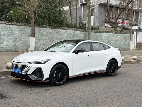 Changan UNI-V 2024 купить в Москве