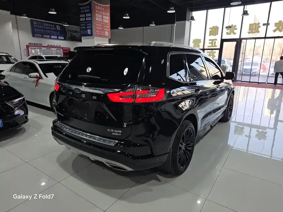 Ford Edge Ruijie 2021 PLUS EcoBoost 245 four-wheel drive Zunrui 7-seater 2022 — миниатюра 3
