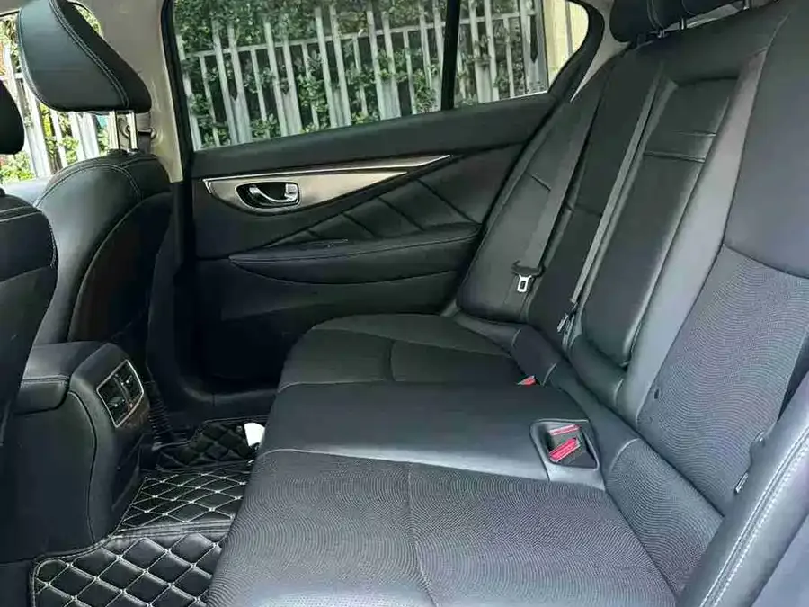 Infiniti Q50L 2022 2.0T Enjoy Edition 2023 — миниатюра 3