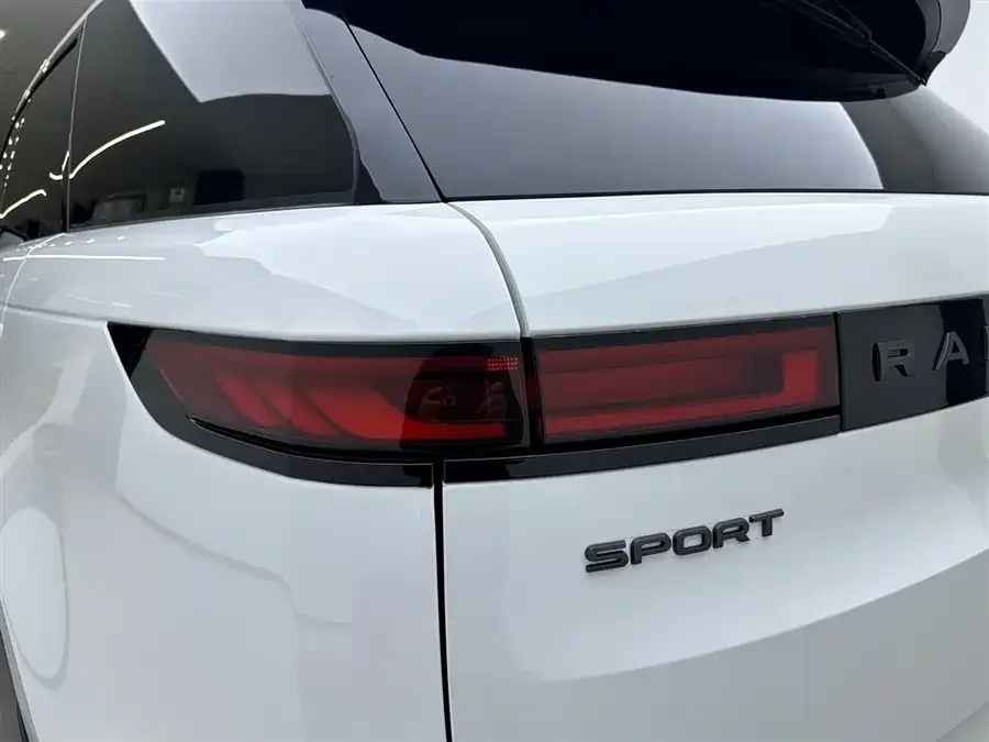 Land Rover Range Rover Sport Range Rover Sport 2023 400PS Dynamic SE 2023 — миниатюра 3
