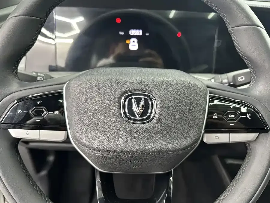Changan CS35 Plus Changan CS35PLUS 2023 Enjoy Edition 1.4T DCT Luxury Edition 2023 — миниатюра 4