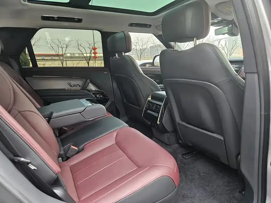 Land Rover Range Rover Sport Range Rover Sport 2023 400PS Dynamic SE 2024 — миниатюра 3