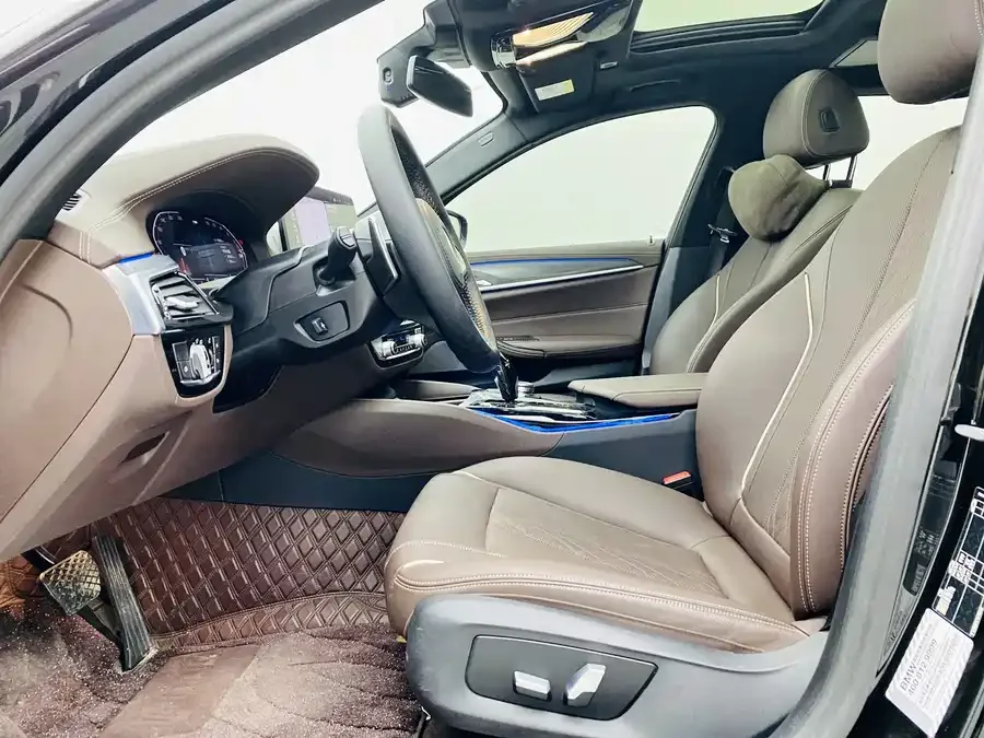 BMW 5 Series BMW 5 Series 2023 530Li Leading M Sport Package 2023 — миниатюра 4