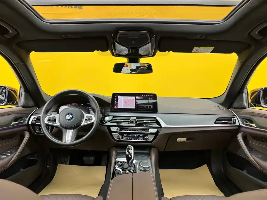 BMW 5 Series BMW 5 Series 2022 530Li Exclusive M Sport Package 2022 — миниатюра 3