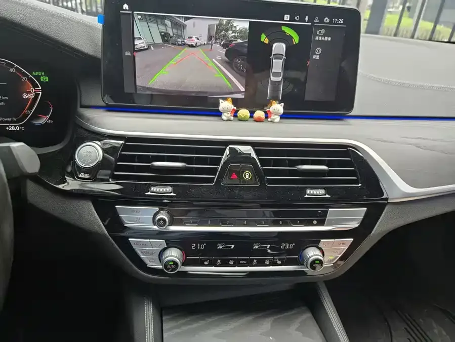 BMW 5 Series BMW 5 Series 2023 530Li Leading M Sport Package 2024 — миниатюра 5