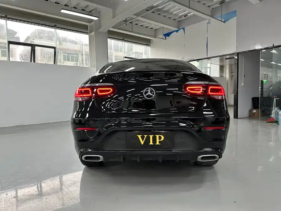 Mercedes-Benz GLC Coupe Mercedes-Benz GLC Coupe 2022 GLC 260 4MATIC Coupe SUV 2022 — миниатюра 5
