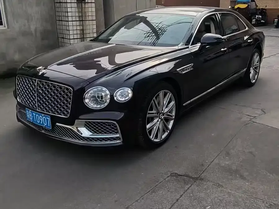 Bentley Flying Spur 2025