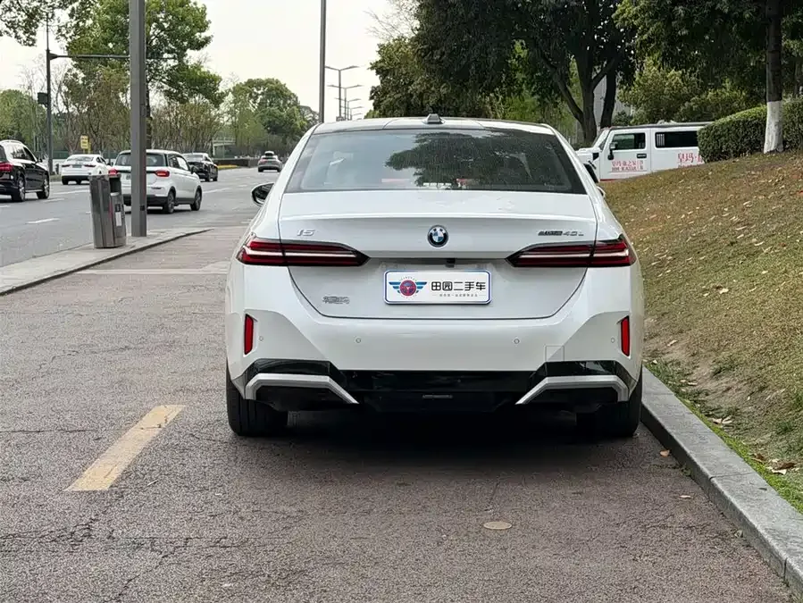 BMW i5 2025 eDrive 40L M Sport Package 2025 — миниатюра 2