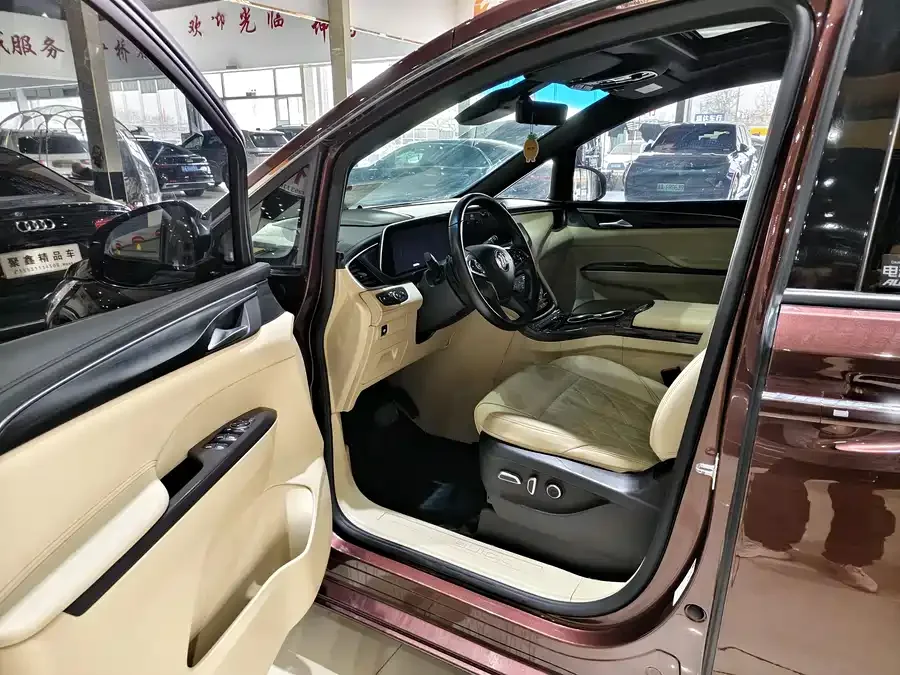 Buick GL8 2022 ES Lu Zun 653T Luxury Edition 2022 — миниатюра 4