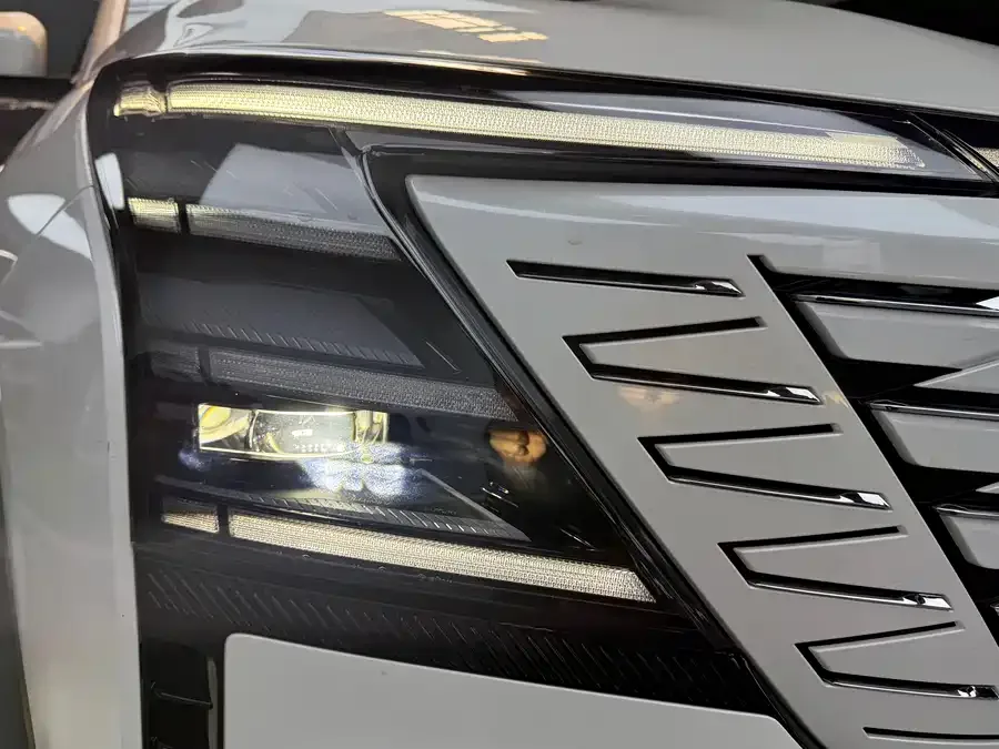Changan CS75PLUS Changan CS75PLUS 2025 fourth-generation 1.5T New Blue Whale Smart Flagship Edition 2025 — миниатюра 5