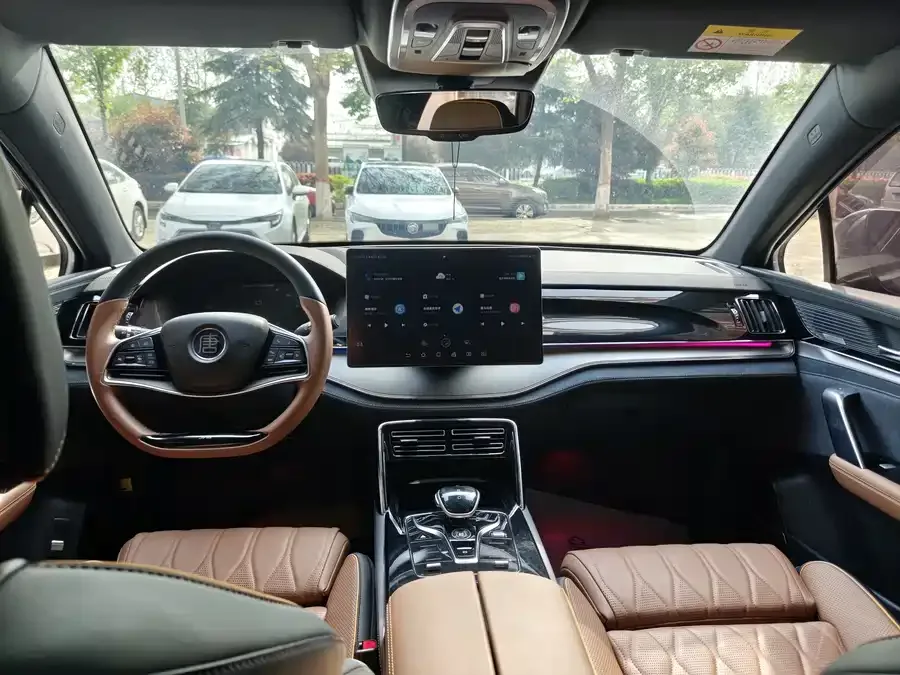 BYD Tang New Energy Tang New Energy 2021 DM-i 112KM Premium Edition 2022 — миниатюра 4