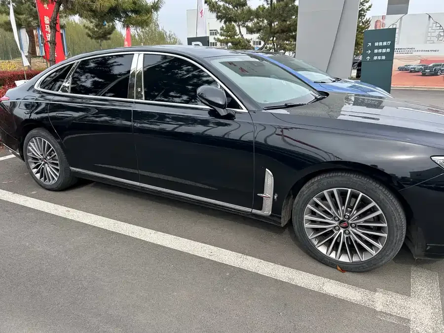 Hongqi H9 Hongqi H9 2023 2.0T Intelligent Connection Flagship Edition 2024 — миниатюра 3