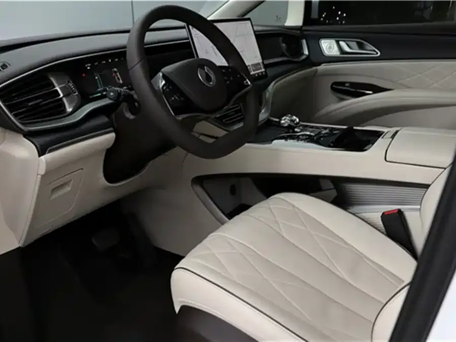 BYD D9 DENZA D9 2024 DM-i 980 4WD Flagship Model 2024 — миниатюра 4