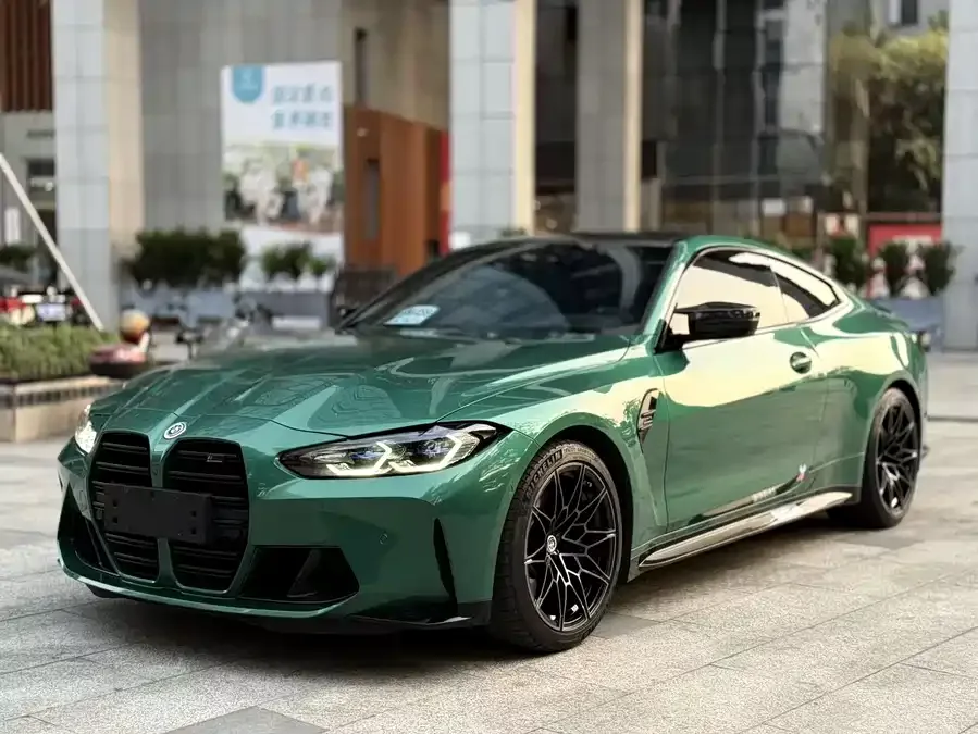 BMW M4 2022