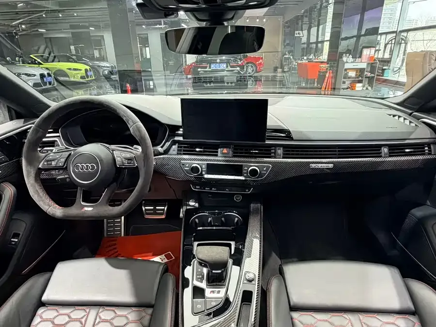 Audi RS 5 2023 RS 5 2.9T Sportback Obsidian Edition 2024 — миниатюра 4