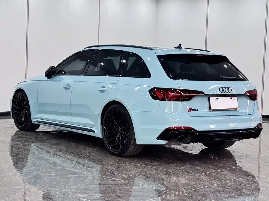 Audi RS 4 2024 RS4 Avant Engine Edition 2025 — миниатюра 2