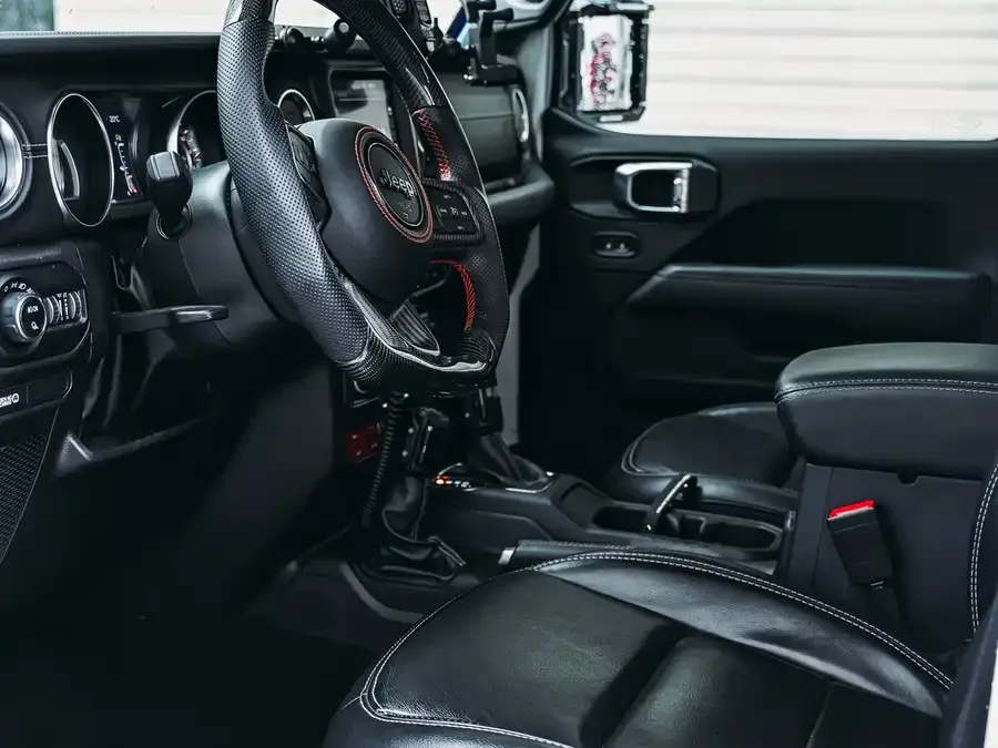 Jeep Gladiator Gladiator 2022 3.6L advance version 2023 — миниатюра 2