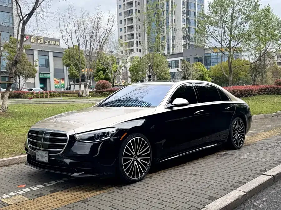 Mercedes-Benz S-Класс 2024