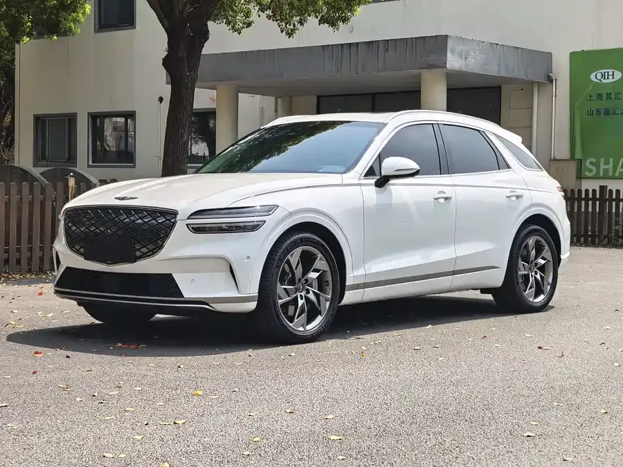 Genesis Pure electric GV70 2024