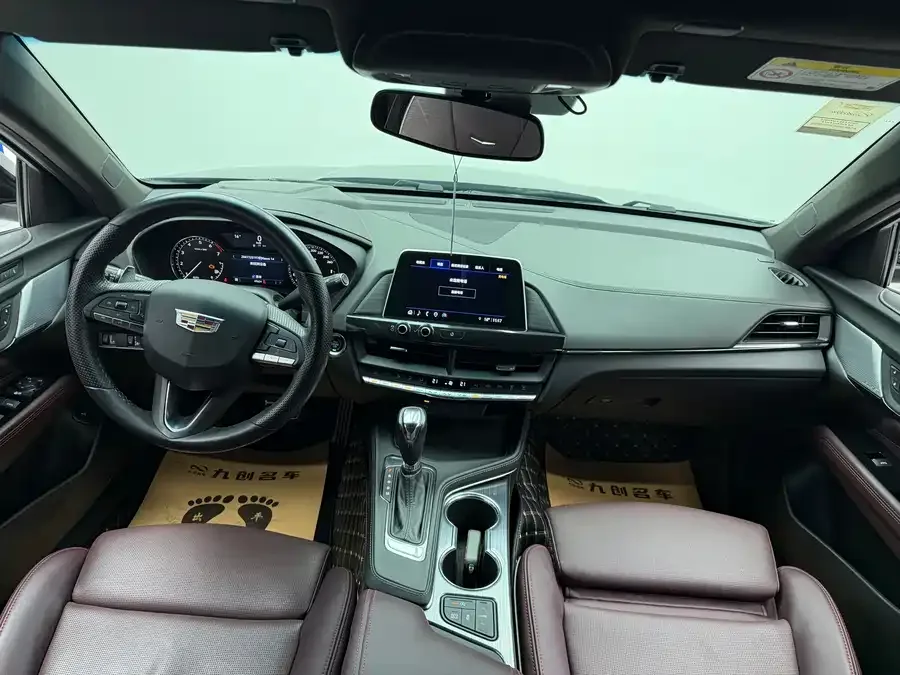 Cadillac CT4 2023 28T Premium Model 2023 — миниатюра 3