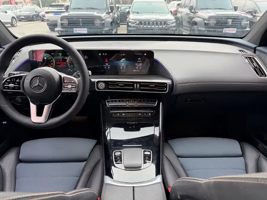 Mercedes-Benz EQC Mercedes-Benz EQC 2022 EQC 350 4MATIC 2022 — миниатюра 3