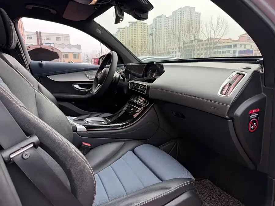 Mercedes-Benz EQC Mercedes-Benz EQC 2022 EQC 350 4MATIC 2022 — миниатюра 4