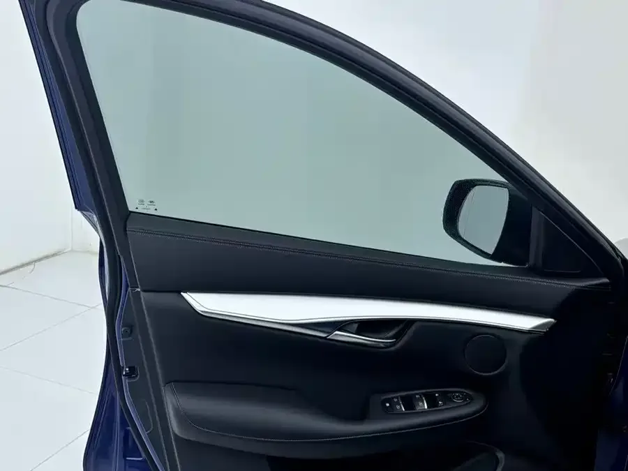 Infiniti QX50 2022 2.0T 4WD Elite Edition 2023 — миниатюра 5