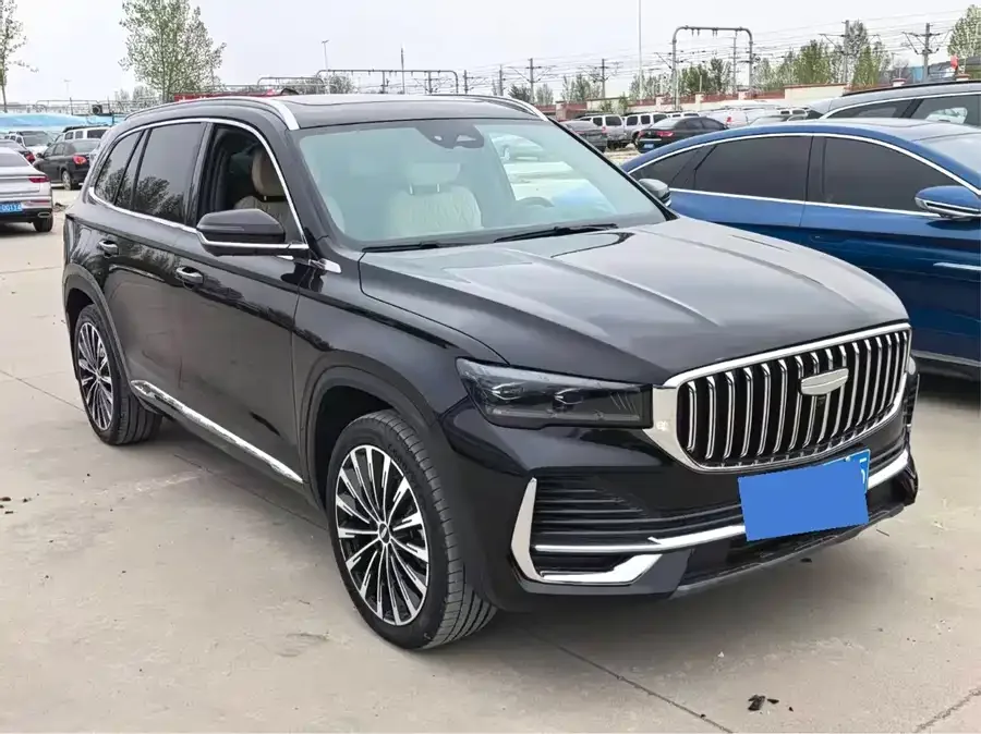 Geely Monjaro Xingyue L 2025 Dongfangyao 2.0TD Automatic Star-gazing Edition 2025 — миниатюра 3